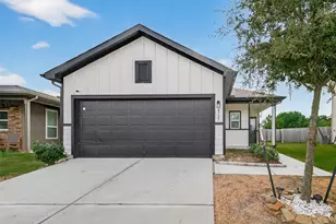 4727 Prairie Chase Dr, Houston, TX 77069 - Photo 2