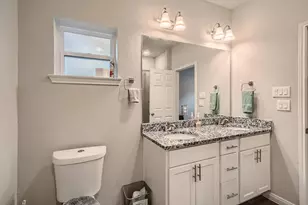 4834 Van Fleet St, Houston, TX 77033 - Photo 20