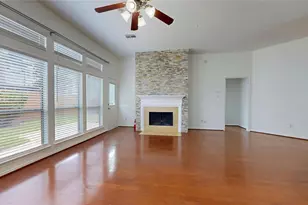 2001 Balsam Lake Ln, Pearland, TX 77584 - Photo 8