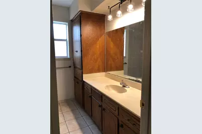 303 Dogwood Street, Lake Jackson, TX 77566 - Photo 16