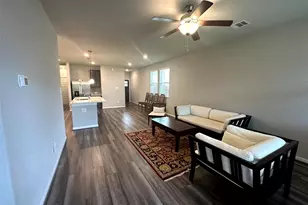 7072 Silverleaf Oak St, Conroe, TX 77304 - Photo 6