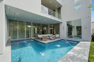 4211 Markham St, Houston, TX 77027 - Photo 1