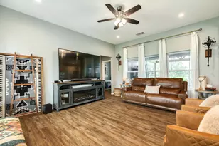 613 Winchester Trail, Angleton, TX 77515 - Photo 10