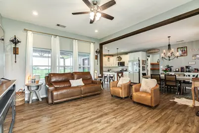 613 Winchester Trail, Angleton, TX 77515 - Photo 12