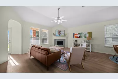 18710 Condrey Court, Tomball, TX 77377 - Photo 8