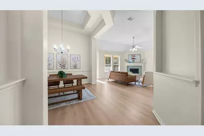 18710 Condrey Court, Tomball, TX 77377 - Photo 6