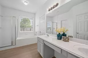 18710 Condrey Ct, Tomball, TX 77377 - Photo 16