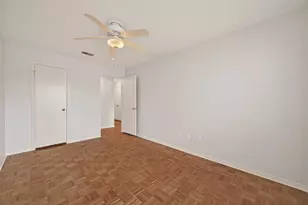 6404 Burgoyne Rd, Houston, TX 77057 - Photo 36