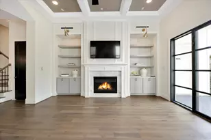 540 W 26th St, Houston, TX 77008 - Photo 16