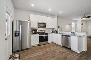 16611 Willow Frst Dr, Conroe, TX 77302 - Photo 6