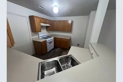 19530 Sandy Woods Drive, Tomball, TX 77375 - Photo 8