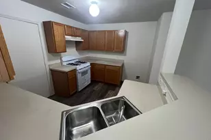 19530 Sandy Woods Dr, Tomball, TX 77375 - Photo 8