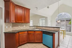 7803 Deerwood Lake Dr, Humble, TX 77346 - Photo 22