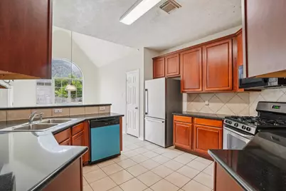 7803 Deerwood Lake Drive, Humble, TX 77346 - Photo 4