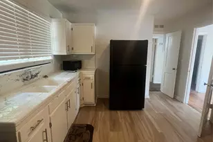 5715 Westover St, Houston, TX 77033 - Photo 2