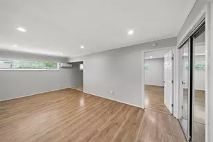311 Hawthorne St, Houston, TX 77006 - Photo 6