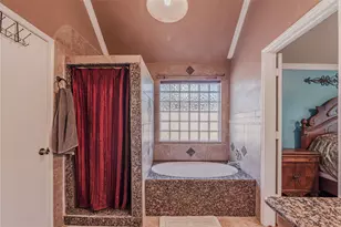 7714 Broken Arrow St, Baytown, TX 77521 - Photo 24