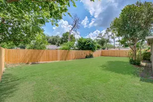 8018 Hammerly Blvd, Houston, TX 77055 - Photo 20