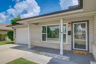 8018 Hammerly Blvd, Houston, TX 77055 - Photo 2
