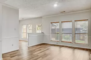 2243 Broadlawn Dr, Houston, TX 77058 - Photo 12