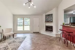 1623 Jo Ann Ln, Sugar Land, TX 77498 - Photo 4
