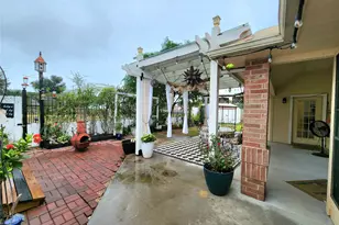 104 Portulaca St, Lake Jackson, TX 77566 - Photo 42