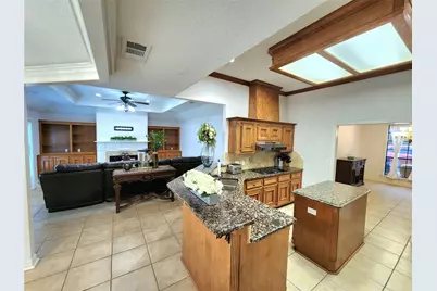 104 Portulaca Street, Lake Jackson, TX 77566 - Photo 12