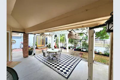 104 Portulaca Street, Lake Jackson, TX 77566 - Photo 34