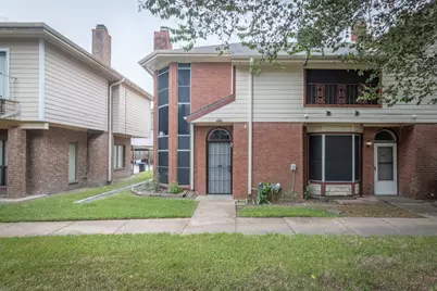 8320 Wild Rose Street #16B, Houston, TX 77083 - Photo 2
