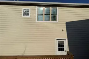 8 Bayvilla St, Baytown, TX 77520 - Photo 6