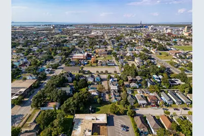 1513 J H Clouser Street, Galveston, TX 77550 - Photo 8