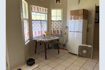 611 W Trout, Kirbyville, TX 75956 - Photo 6