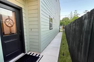 4509 Teton St, Houston, TX 77051 - Photo 2