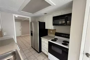 1524 Poplar Cove St, La Porte, TX 77571 - Photo 6