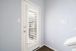 934 W Heights Hollow Ln, Houston, TX 77007 - Photo 16