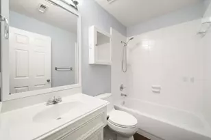 934 W Heights Hollow Ln, Houston, TX 77007 - Photo 6