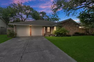 2718 Lazy Spring Dr, Houston, TX 77080 - Photo 1