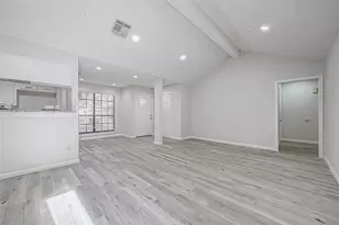 4907 Fox Hollow Blvd, Spring, TX 77389 - Photo 4