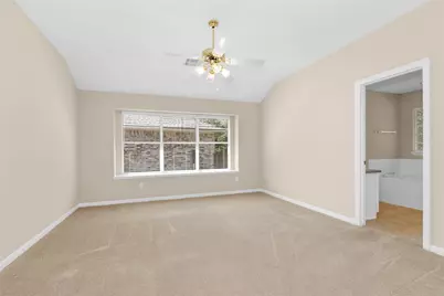 10 W Foxbriar Forest Circle, The Woodlands, TX 77382 - Photo 16