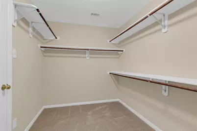10 W Foxbriar Forest Circle, The Woodlands, TX 77382 - Photo 22