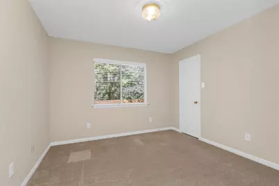 10 W Foxbriar Forest Circle, The Woodlands, TX 77382 - Photo 24