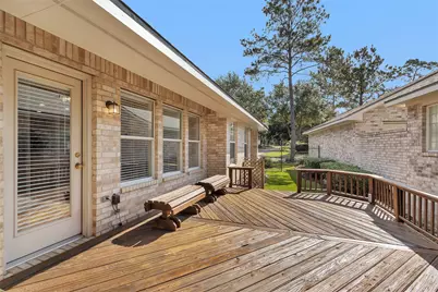 10 W Foxbriar Forest Circle, The Woodlands, TX 77382 - Photo 30