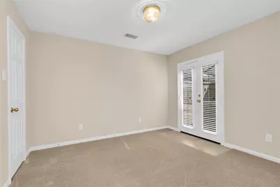 10 W Foxbriar Forest Circle, The Woodlands, TX 77382 - Photo 26