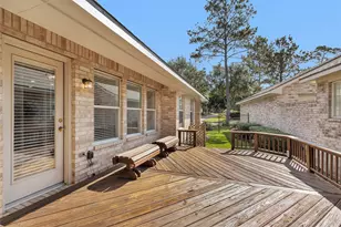 10 W Foxbriar Forest Cir, The Woodlands, TX 77382 - Photo 30