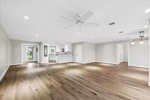 8034 Cedel Dr, Houston, TX 77055 - Photo 22