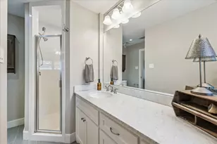 8034 Cedel Dr, Houston, TX 77055 - Photo 34