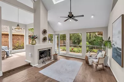 22 Cedar Chase Place, The Woodlands, TX 77381 - Photo 8