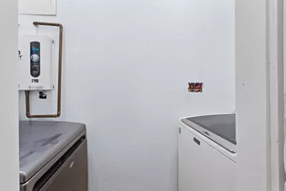 2616 45th Street, Galveston, TX 77550 - Photo 16