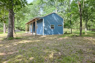 437 E Lumbermans Rd, Onalaska, TX 77360 - Photo 14