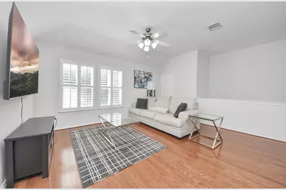 943 W Heights Hollow Lane, Houston, TX 77007 - Photo 10